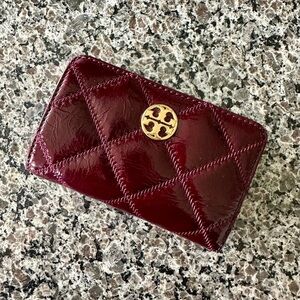 Tory Burch Willa Shine Medium Wallet